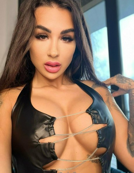 Susygala model sexy photos