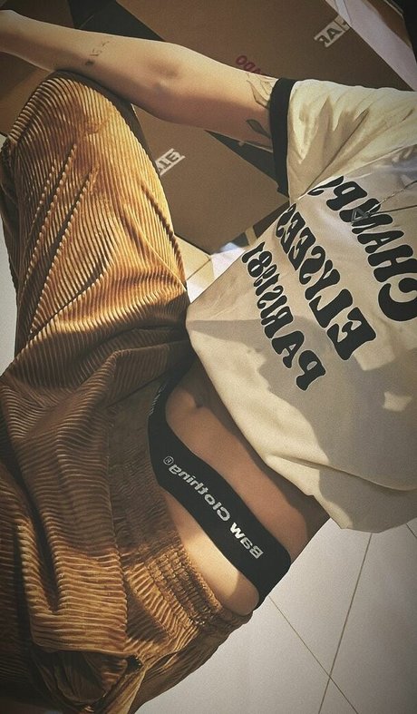 Loud Thaiga star beautiful pictures