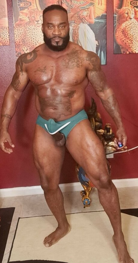 blonde muscle onlyfans pornos images