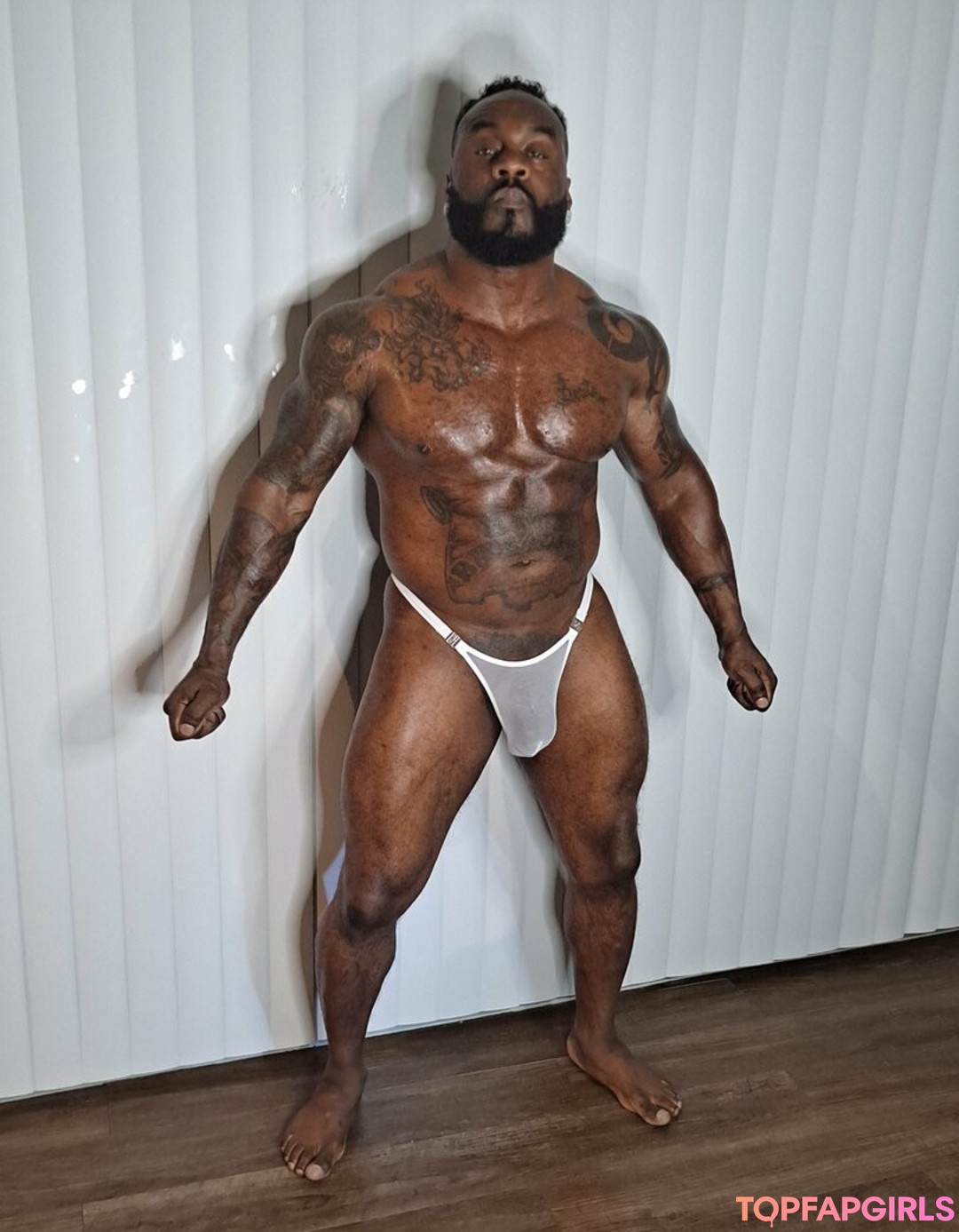 toolsfreepage naked model archive