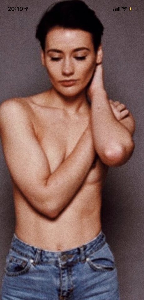 Laura Jane Dunkerley beautiful actress picture