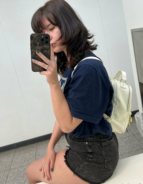 body onlyfans pornographic img