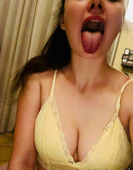 kinky ella1 actress gallery