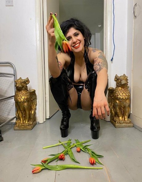 asian onlyfans porn image