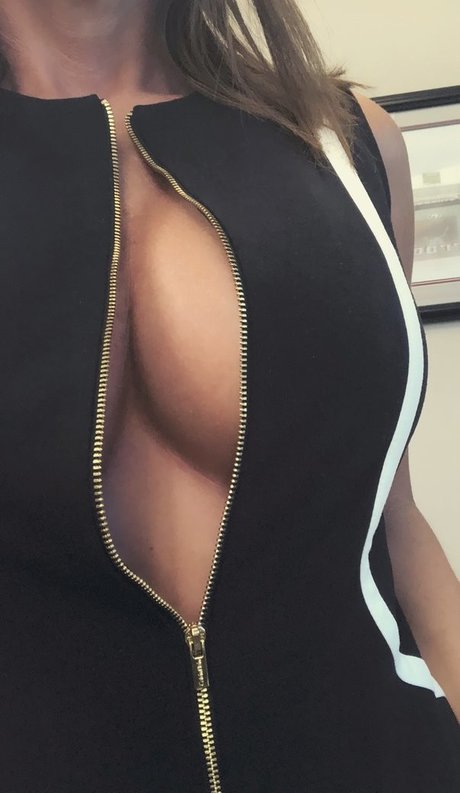 trimmed onlyfans sexy pictures