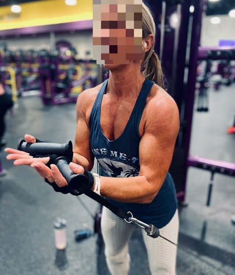 Renee Daniels model xxx pictures