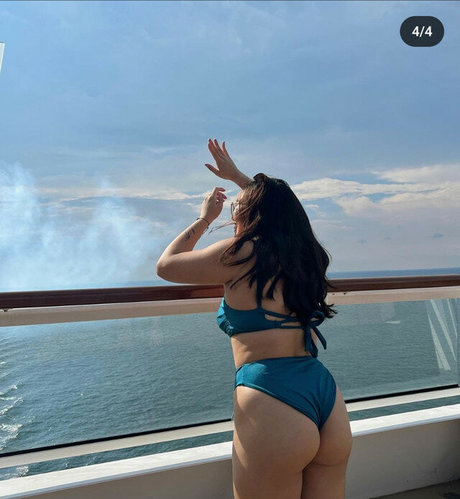 Mathilda Huang star erotic pictures