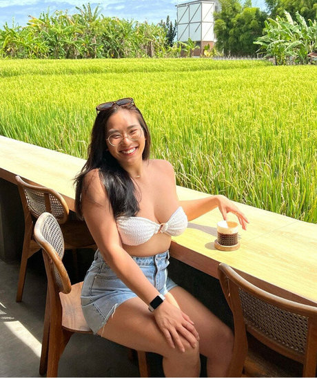 Mathilda Huang erotic pornstar pics