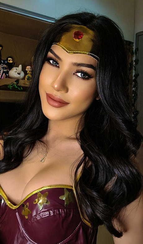 ginasexyladyboy pornstar exclusive pictures