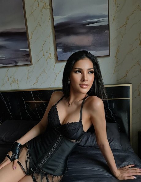 ginasexyladyboy model galleries