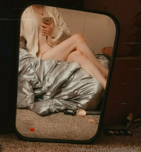 beach blowjob onlyfans art nude gallery