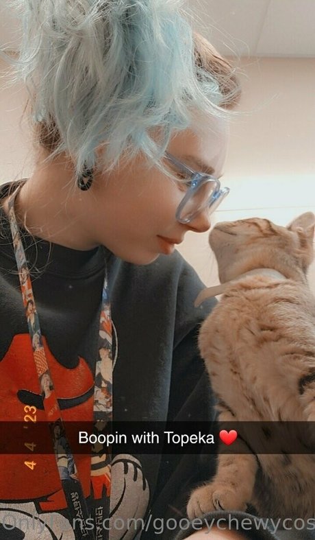 gooeychewycosplay adult actress gallery