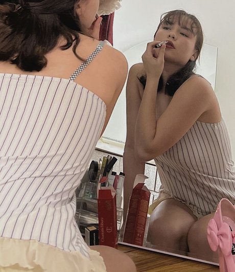 Ester Dobrik pretty pornstar archive