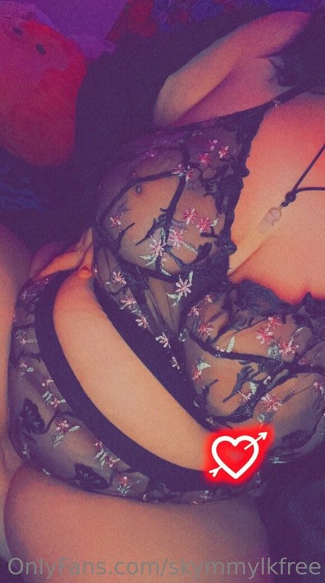 skymmylkfree hot star picture