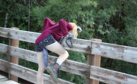 sunflowerseedling hot pornstar photo