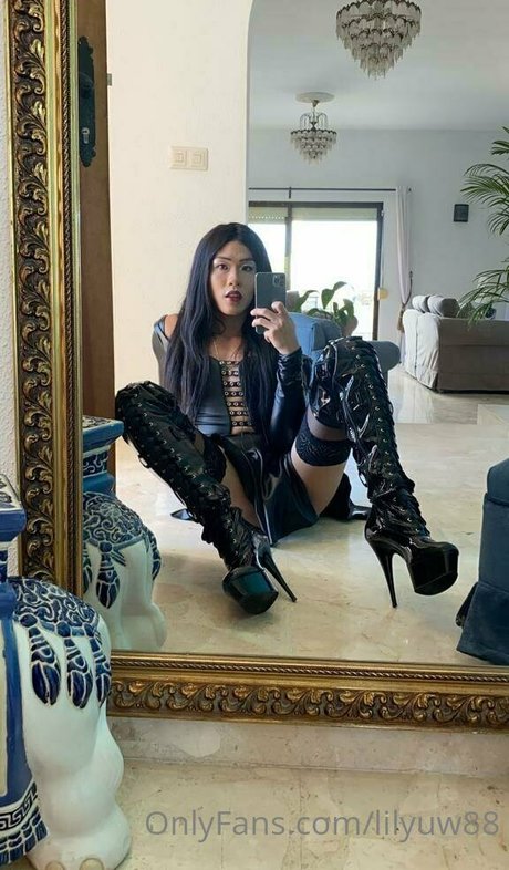 asian teen solo onlyfans erotic picture