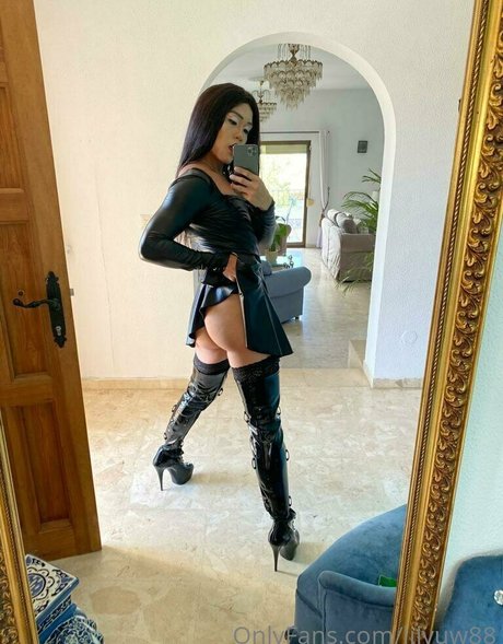 makeup artist onlyfans hot picture