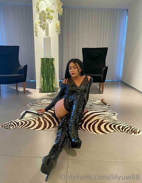 outdoor shower onlyfans free porn pictures