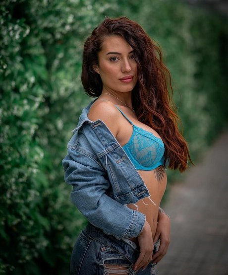 cum on glasses onlyfans art naked pic