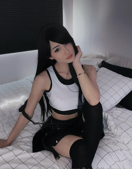 harmonyeva naked actress archive