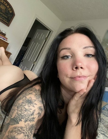 Glizzy McGuire Images