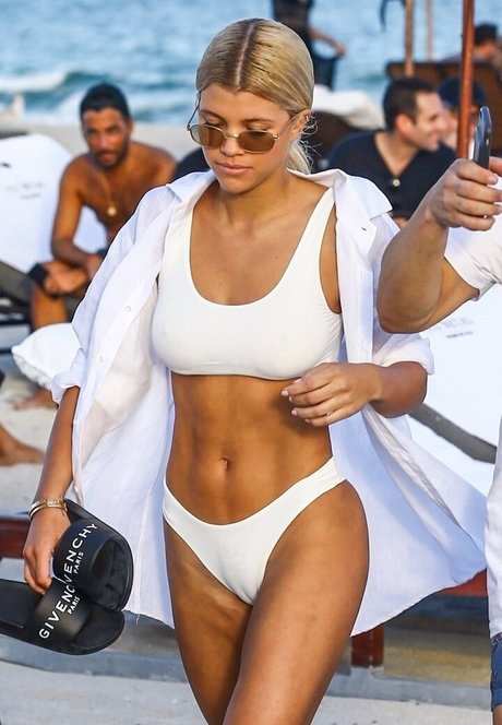 Sofia Richie pretty star galleries