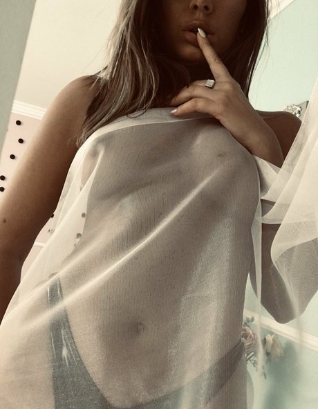 Sweetcheeksjulievip model art image