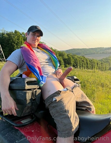 attaboyheinrich pornstar adult pics