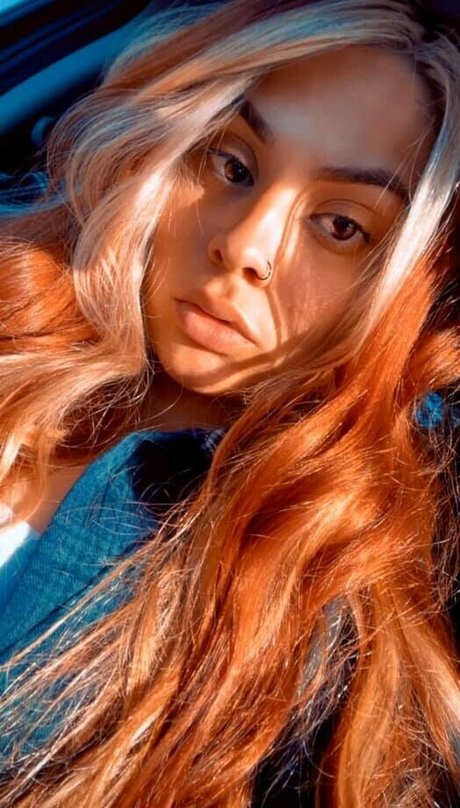 emilyelixer pretty model image