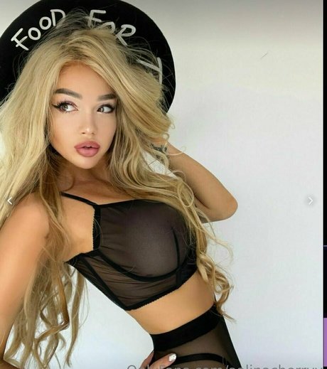 aalinacherryy model exclusive archive