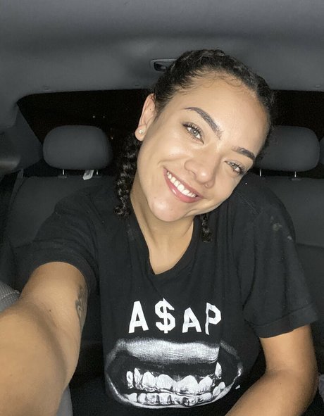 omgzada hot pornstar gallery