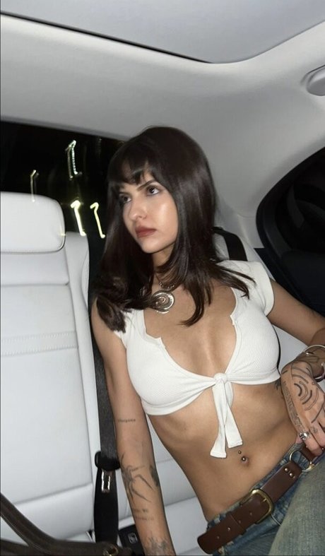 Zeynep Kurubacak nude star picture