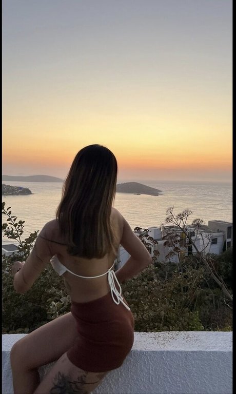 Zeynep Kurubacak beautiful pornstar picture