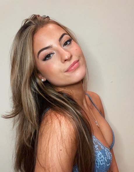 Lauren Bauer model high quality gallery