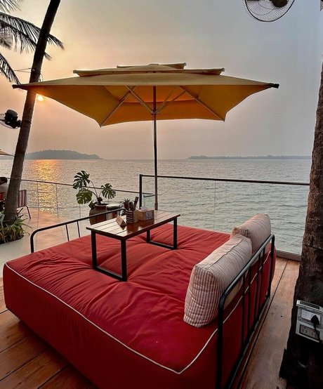 famous nude onlyfans free naked images