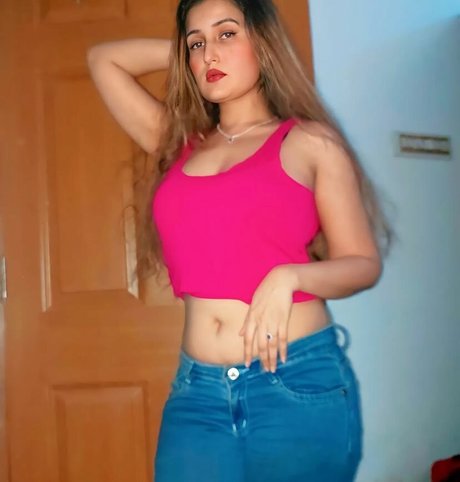 Aniza Hazel pretty star gallery