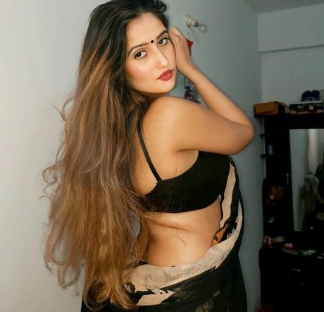 Aniza Hazel best actress images