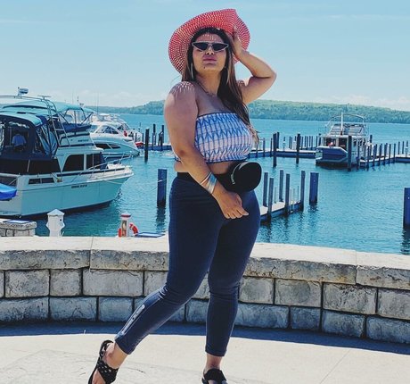 Akankshya Rijal erotic model pic