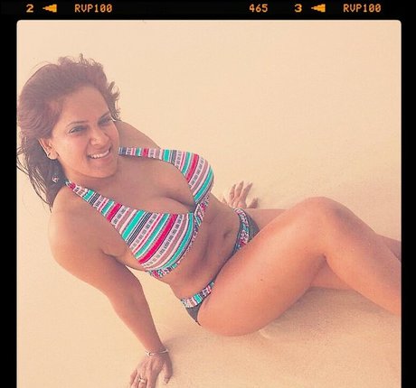 Minakshie Sethii hot star images