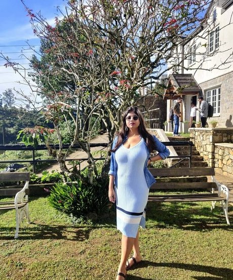 Tassels and Trails sexy pornstar gallery