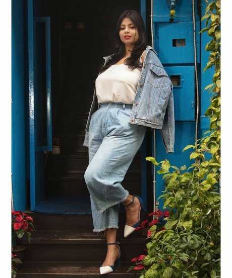 Tassels and Trails xxx star gallery