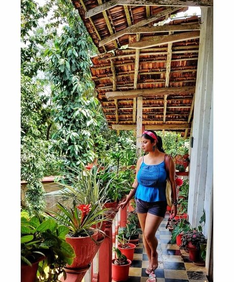 Tassels and Trails nice model photo