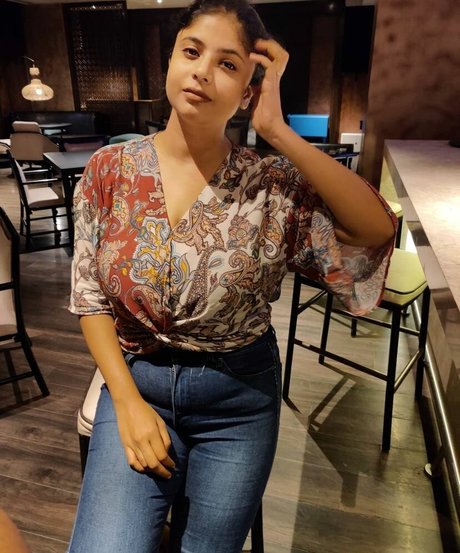 Tassels and Trails porn model pictures