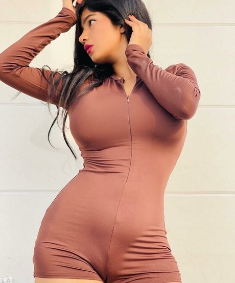 Neha Singh pornographic star photo