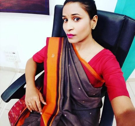 Muskaan Agarwal model beautiful galleries