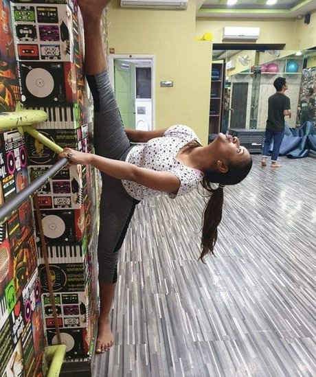 Muskaan Agarwal nudes model pics