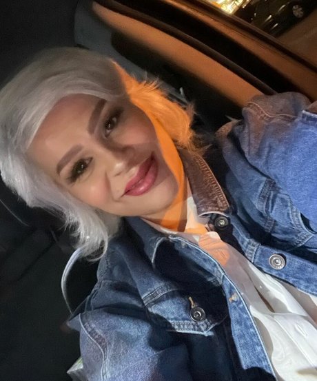 Myra La Chula nice star pics