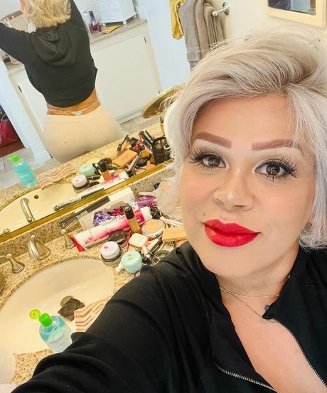 Myra La Chula pornstar art pics