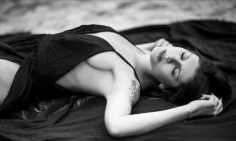 madame clarisse pornstar art photo