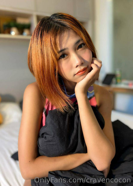 cravencocon naked model pics